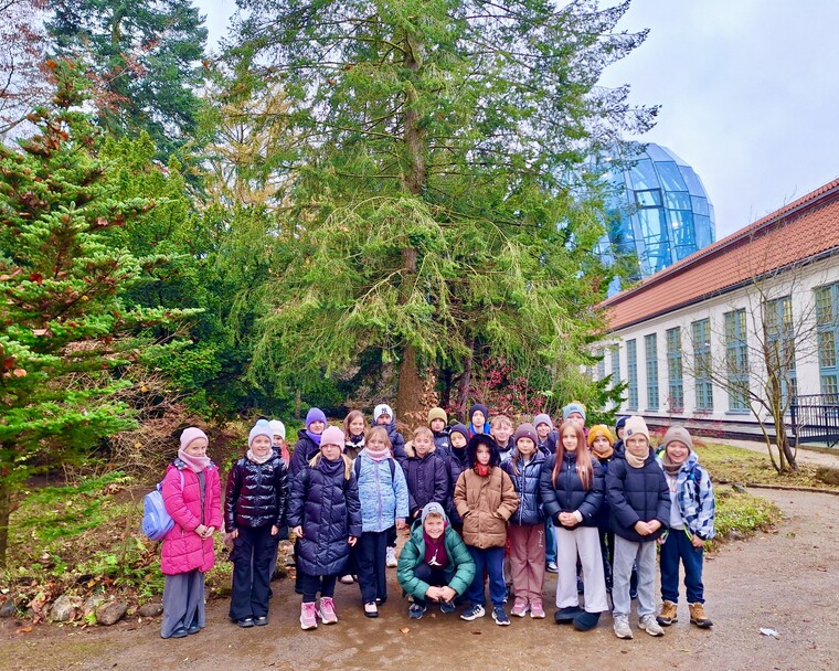 Nauka w terenie: GUMed i Palmiarnia oczami uczniów 3b i 3c.
