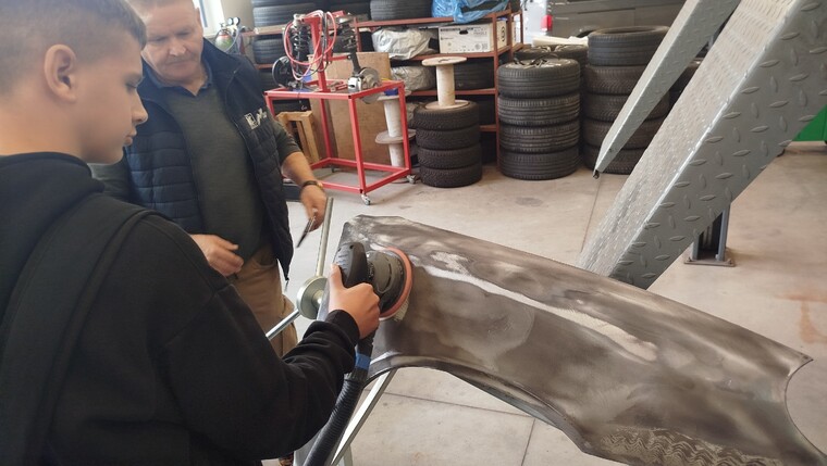 Ósmoklasiści poznają zawody przyszłości