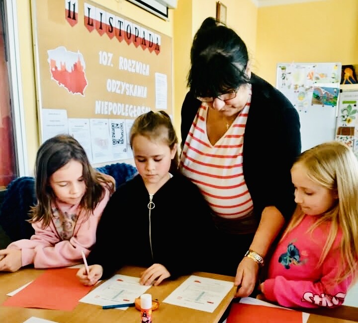 Patriotyczna środa w naszej bibliotece