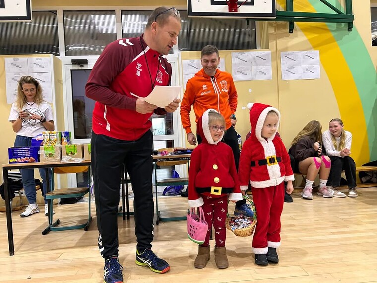 Mikołajkowy Turniej Mini Volley Cup.