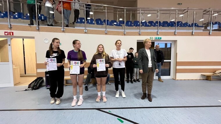Dziewczęta z naszej szkoły na podium! 